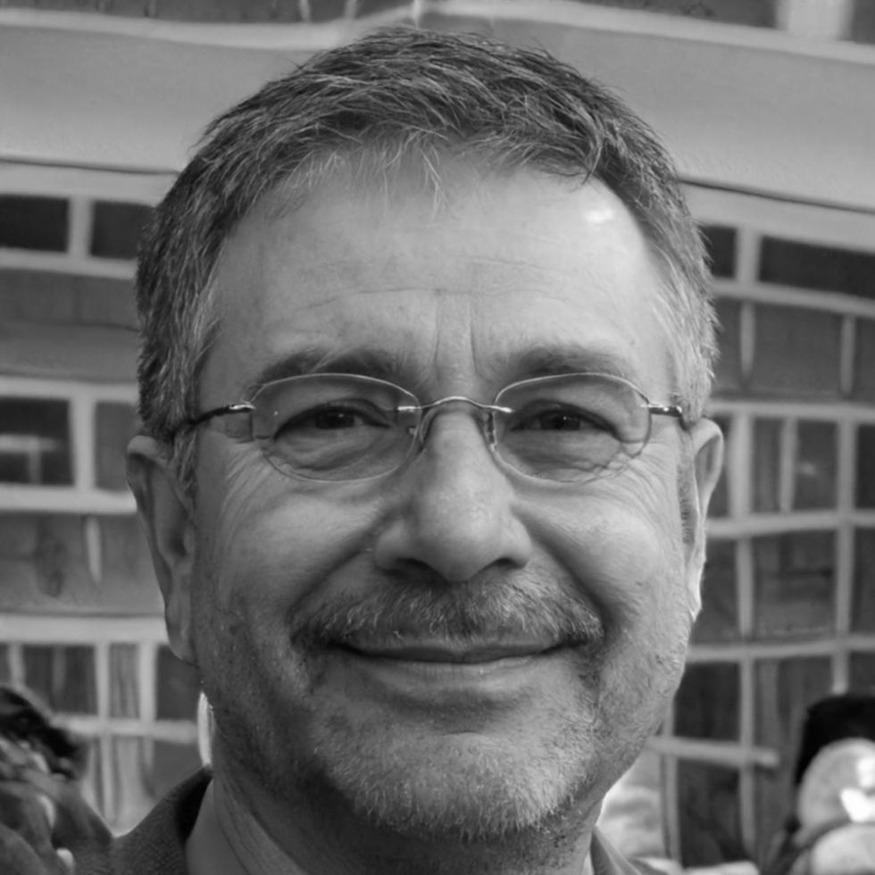 Portraitfoto von Leander Schulte